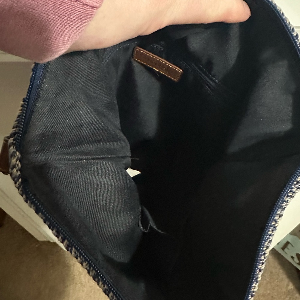 The Sak Purse - Picture 4 of 5